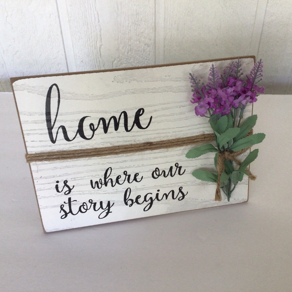 FARMHOUSE DECOR DISTRESSED SIGN NWOT
